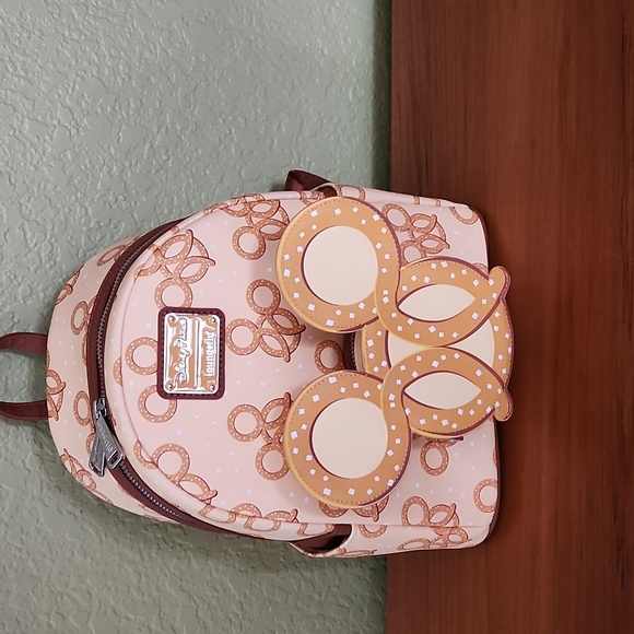 Loungefly Disney pretzel backpack - Picture 1 of 2